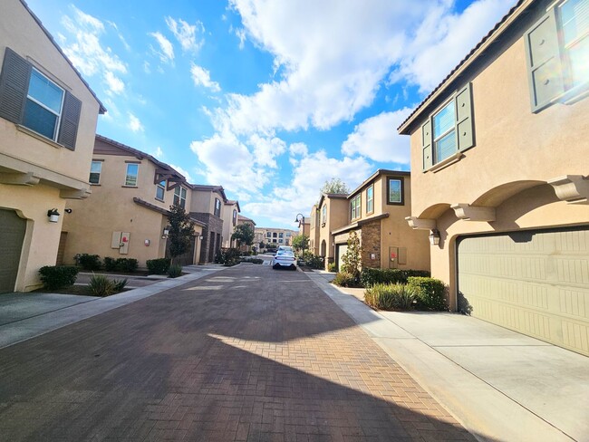 Photo - Beautiful Condo In a Nice Neighborhood 2 car garage