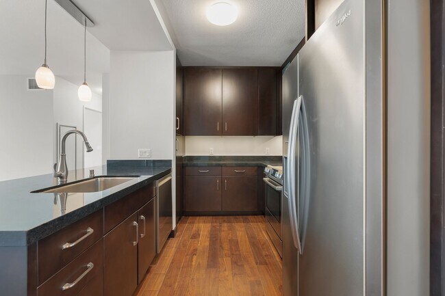 Photo - Beautiful Ocean View 2-Bedroom / 2-Bathroo...