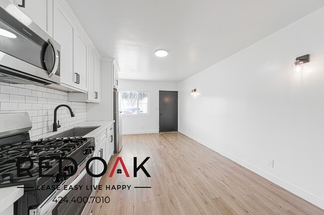 Photo - 340 W 87th St Unit 3