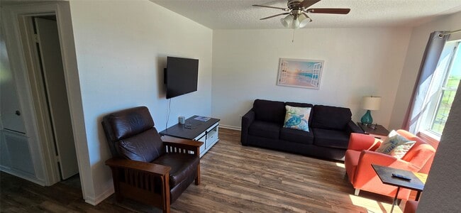 Photo - 16506 Blackbeard Rd Unit E