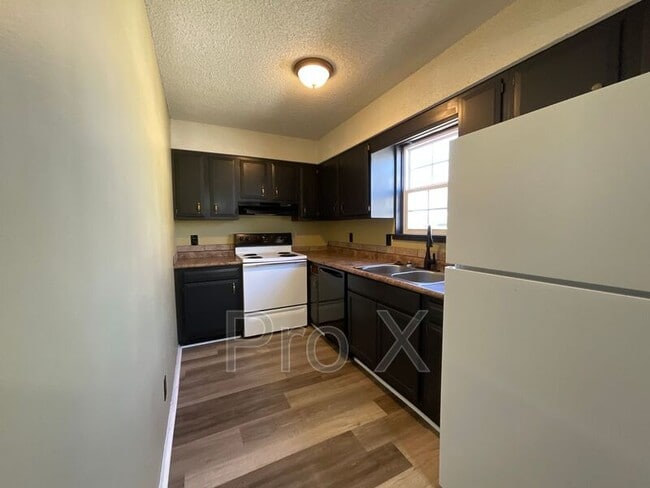 Photo - 2228 S Arizona Ave