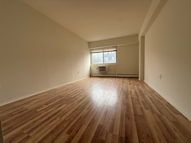 Photo - 333 Grand Ave Unit 1A