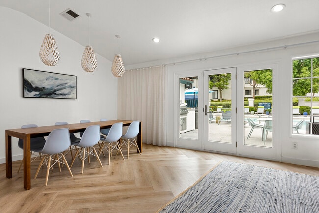 Brookwood Villas