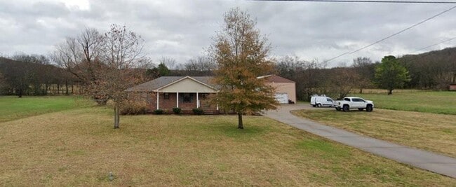 Building Photo - 1595 Spring Creek Rd