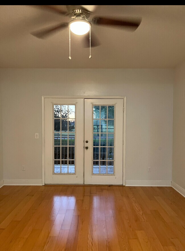 Photo - 14226 Fredricksburg Dr Unit 217