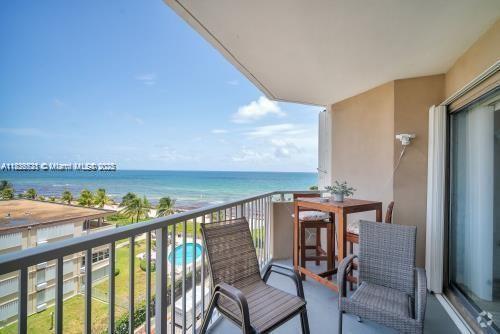 Building Photo - 1950 S Ocean Dr Unit 6K Rental