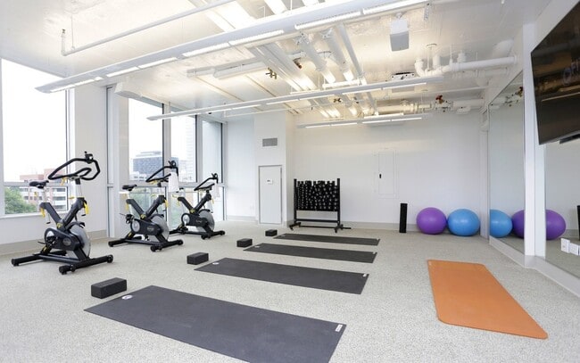 Photo - 769 N Hudson Ave Unit 1006