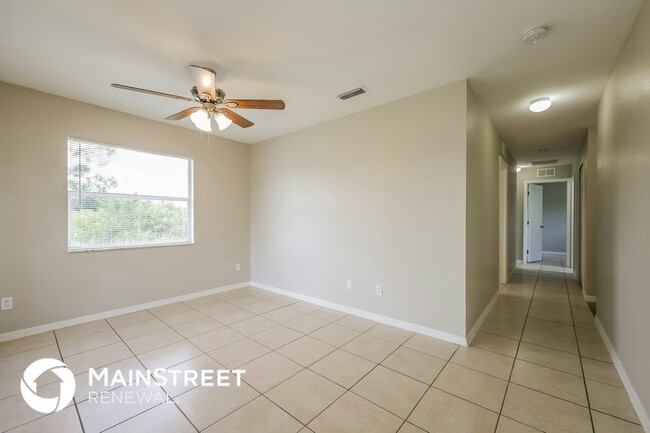 Photo - 3803 E 6th St