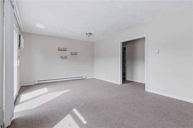 Photo - 200 Manville Hill Rd