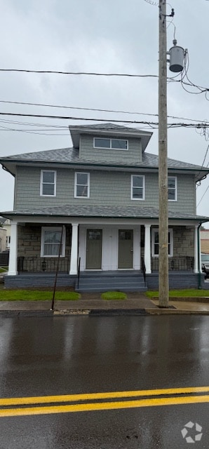 Building Photo - 115 Oak St Rental