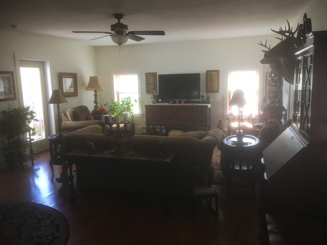 Photo - 317 E Arch St Unit #2