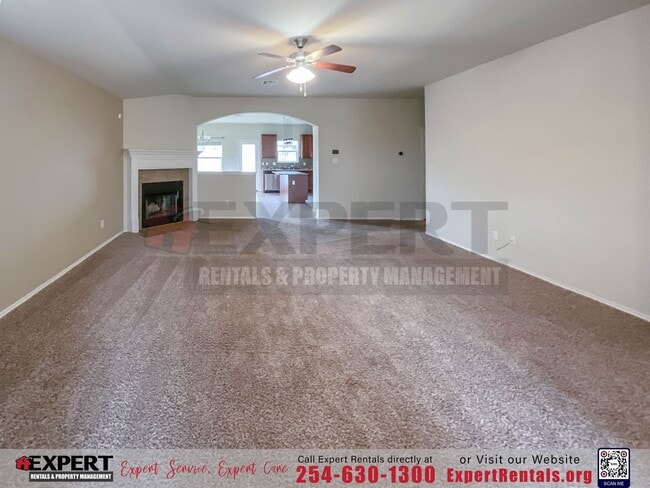 Photo - Enchanting 4-bedroom, 2-bathroom home nest...