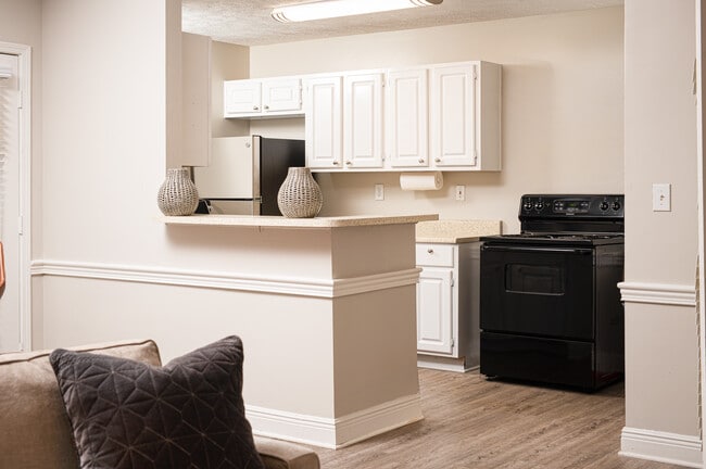 Colony Pointe