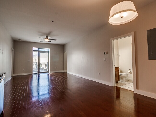 Photo - 444 N Central Ave