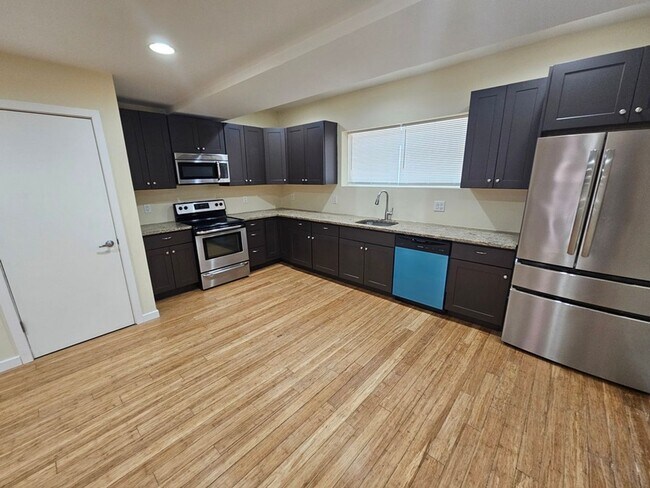 Photo - 2030 E Dauphin St Unit 1