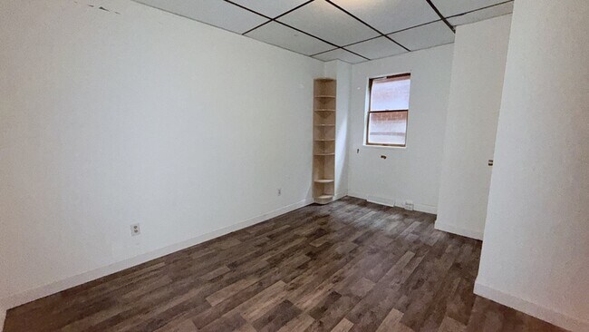 Photo - 327 Brinton Ave