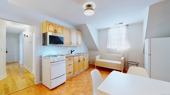 Photo - 86 Edwards St Unit 3