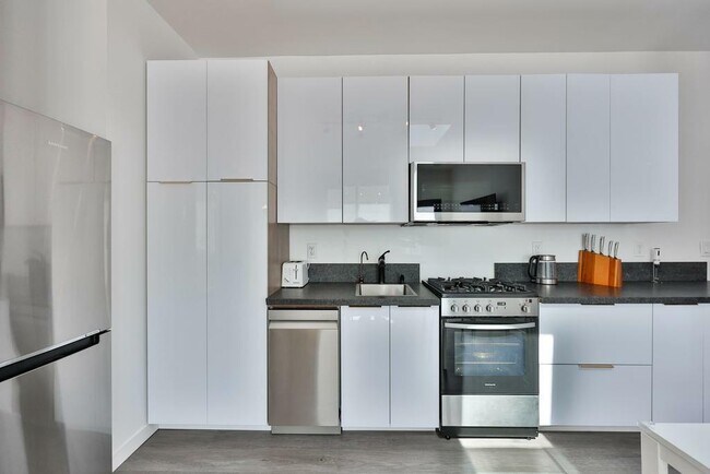 Photo - 3407 N Mountain View Dr Unit A