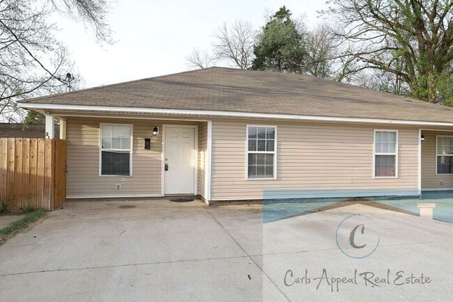 Building Photo - Internet included!! Spacious 1 bed /1 full bath apt - includes washer/dryer