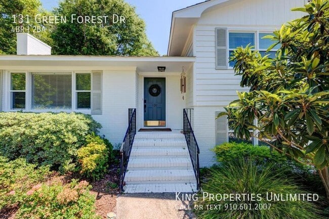 Building Photo - 131 Green Forest Dr