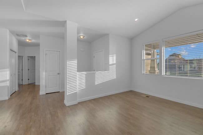 Photo - 3041 W Pascal Dr