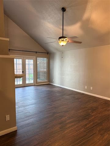 Photo - 300 Cimarron Way
