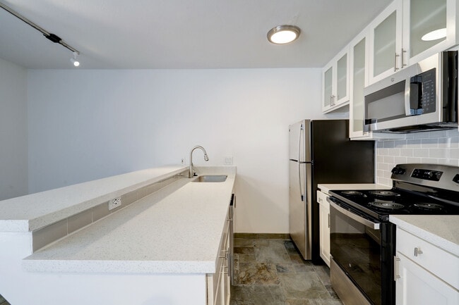 3602 Garrott St Houston, TX, 77006