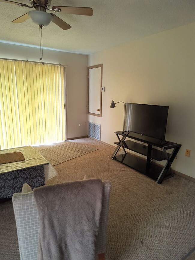Photo - 3305 Townsend Rd Unit Apt. 1