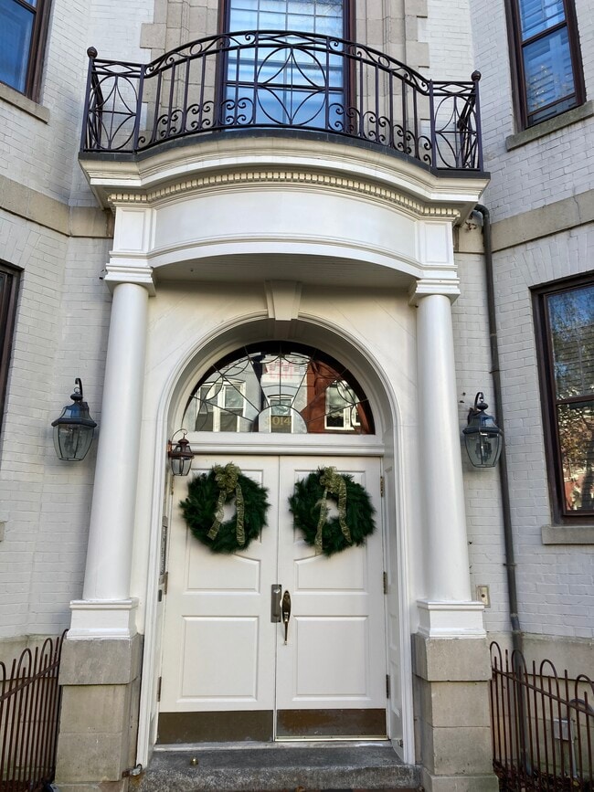 Front door in holiday dress - 3014 Dent Pl NW Unit 20E