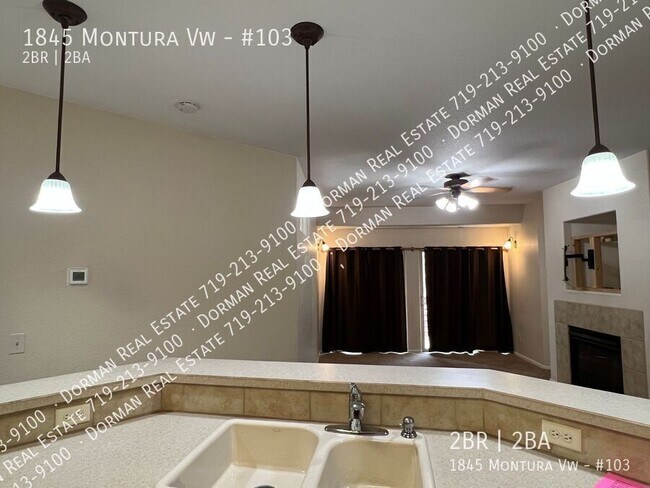 Photo - 1845 Montura View Unidad #103