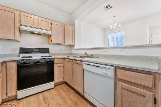 Photo - 1310 Dusty Creek St