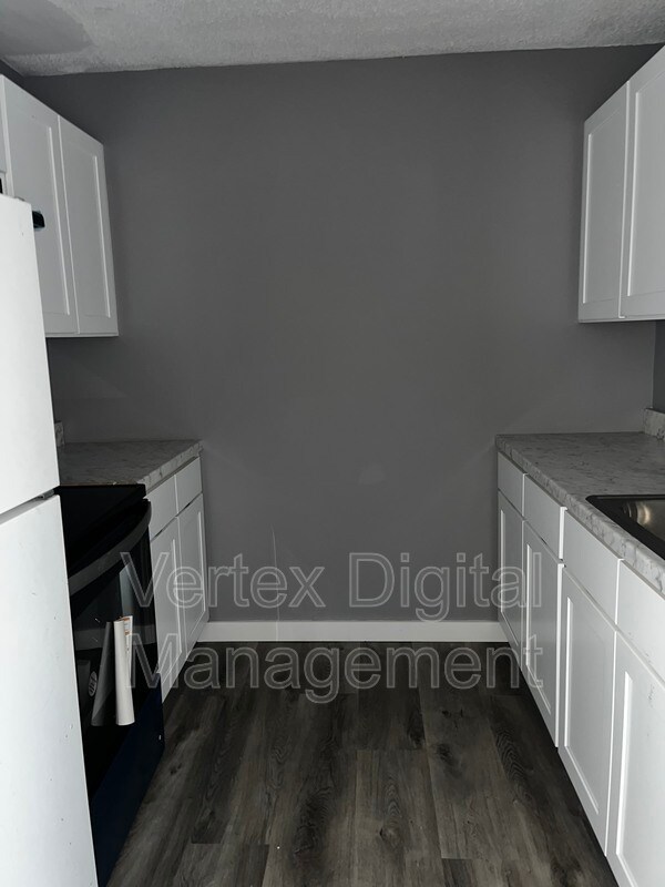 Photo - 4551 Narrow Lane Rd Unit 208