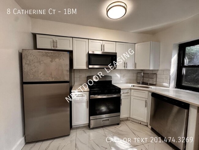 Building Photo - 8 Catherine Ct Unit 1BM