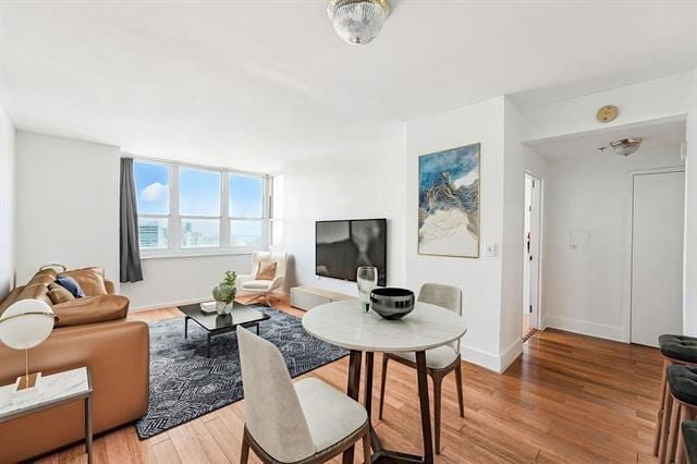 Building Photo - 88 Morgan St Unit 4303