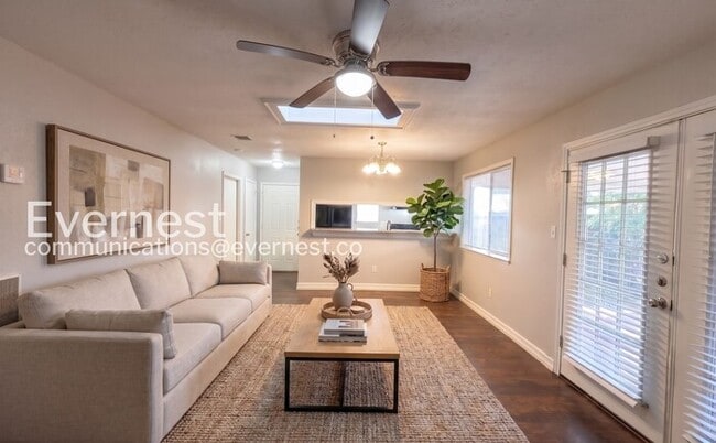 Photo - 1379 Dell Dale St