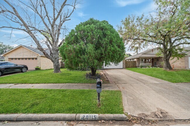 Photo - 20115 Raingate Ln