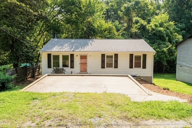 Photo - 1822 Birmingham Ave
