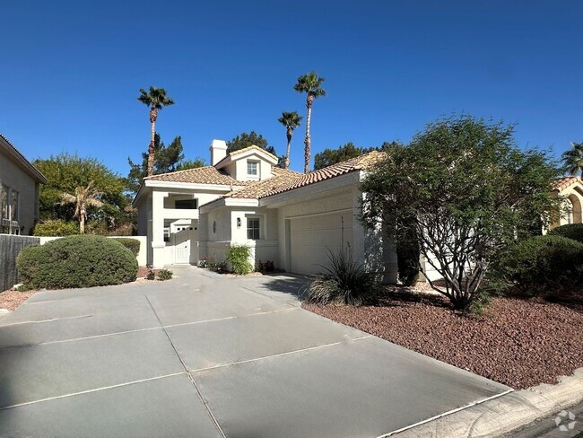 Building Photo - STUNNING DESERT SHORES MINUTES FROM THE LA... Rental