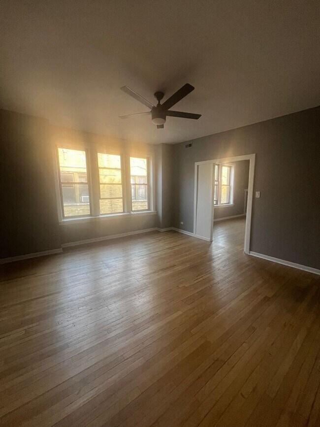 Photo - 2 bedroom in Chicago IL 60615 Unit 3S