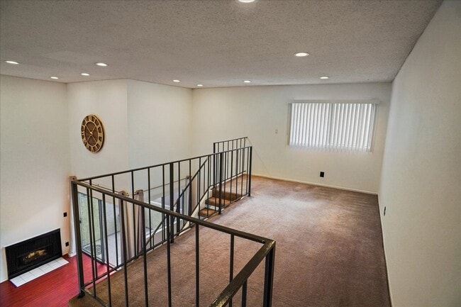 Photo - 1339 N Columbus Ave