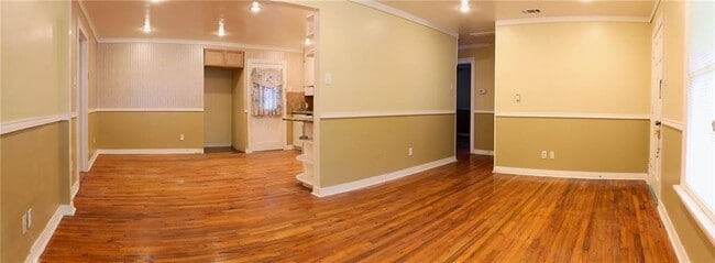 Photo - 6011 Sheridan Ave