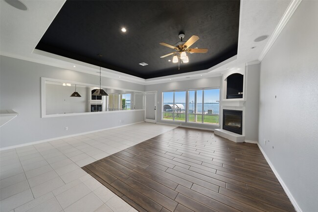 Building Photo - 16 Regency Pt