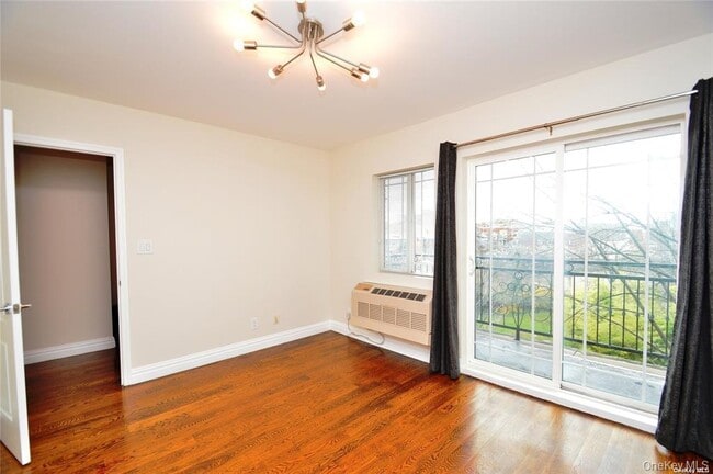 Photo - 69-14 41st Ave Unidad 401