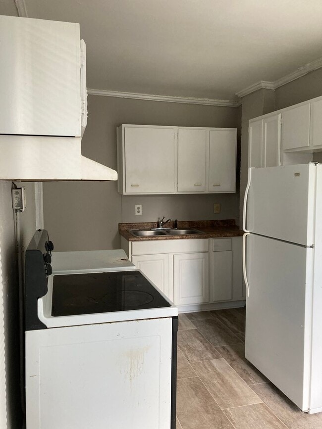 Photo - 816 Fowlers Ln