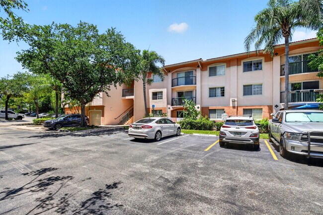 Photo - 2119 SE 10th Ave Unit 910