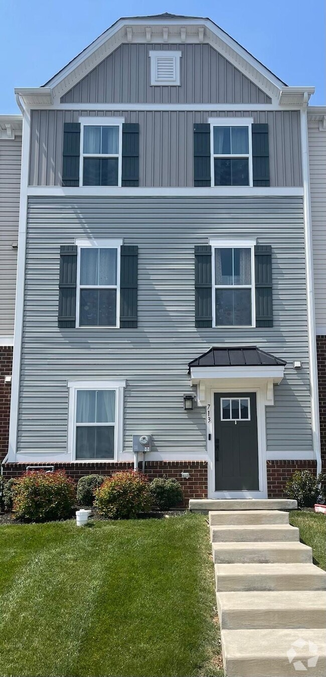 Building Photo - 713 Quarry Point Rd Rental