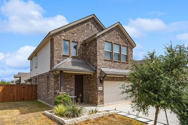 1994 Flametree Ave