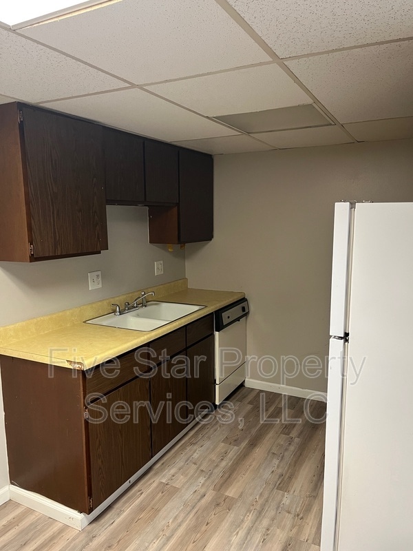 Photo - 205 W Allen St Unit 317