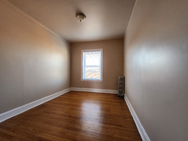 Photo - 1639 W 80th St Unit 2