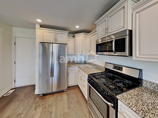 Photo - 1641 E Tumwater Ln